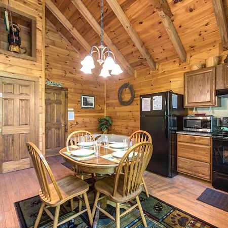 Fawn Cabin Гетлинбург Екстериор снимка