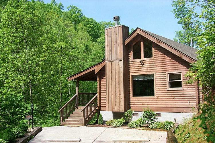 Fawn Cabin Гетлинбург Екстериор снимка